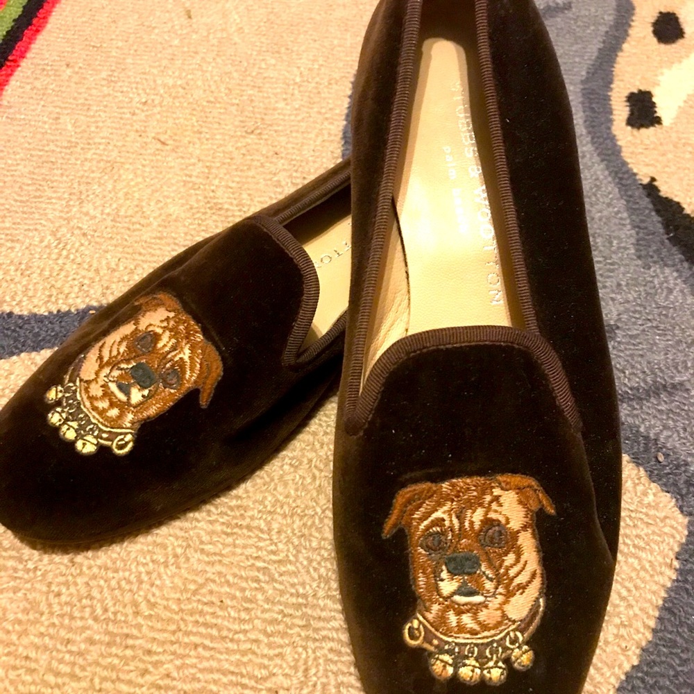 Stubbs & Wootton Dark Brown Velvet Loafers with Fawn pug Motif - Picture 2 of 11